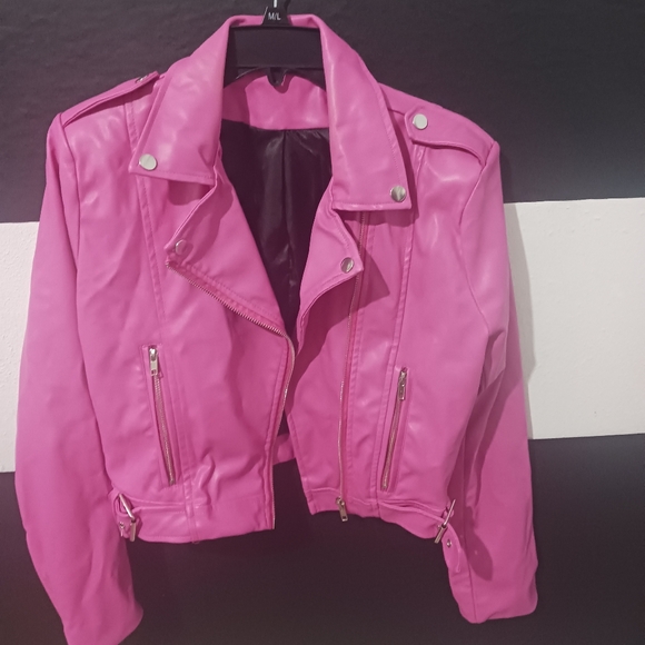 Women Pink Barbie style biker faux leather jacket - Picture 2 of 16